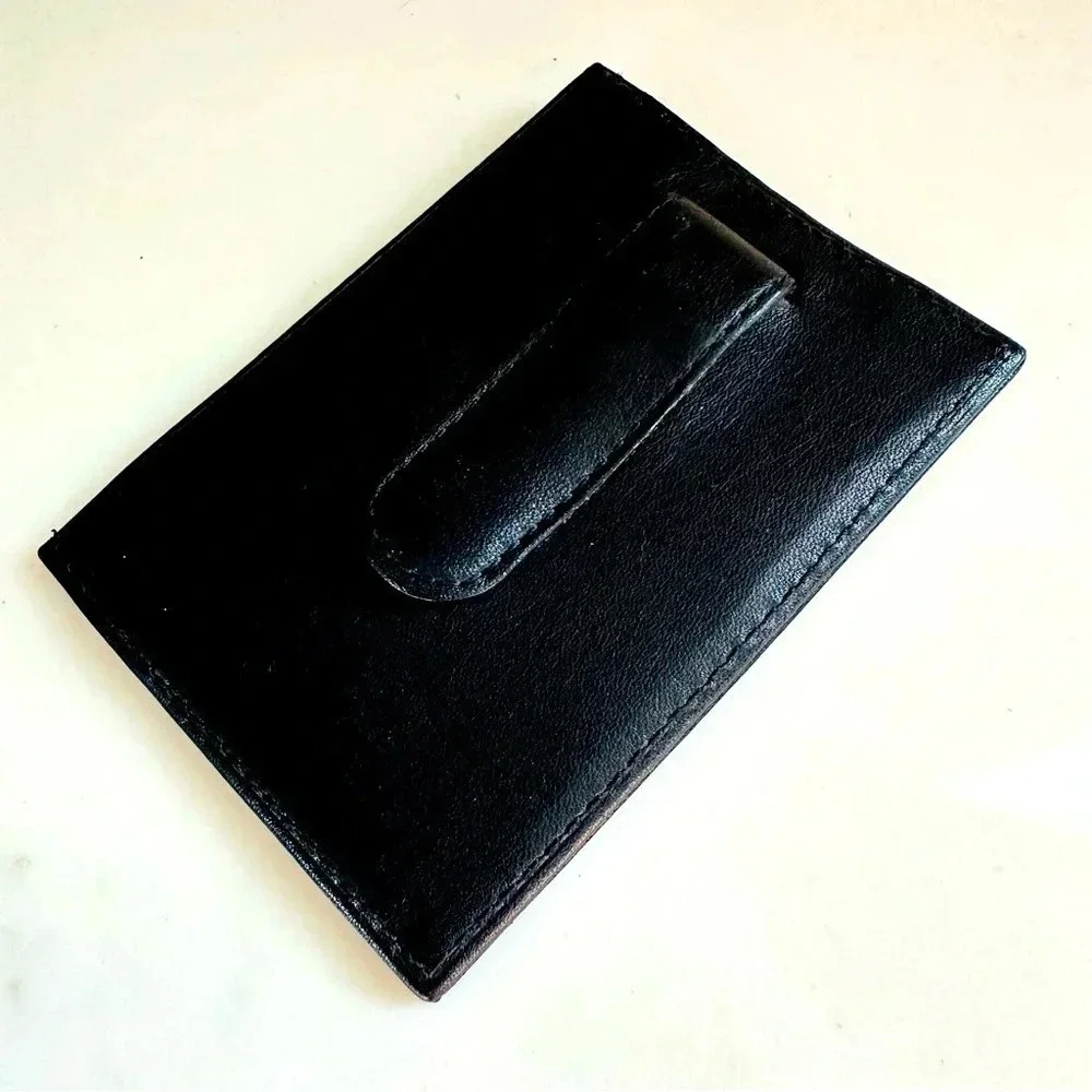 NWOT Tumi Leather Slim Card Case